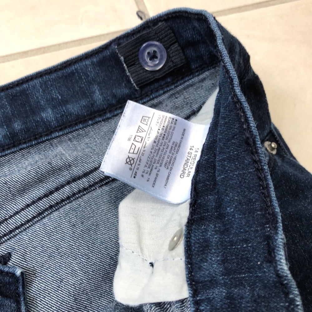 skinny blue jeans